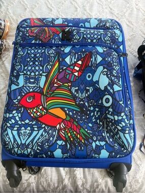 IT Luggage Softside Suitcase